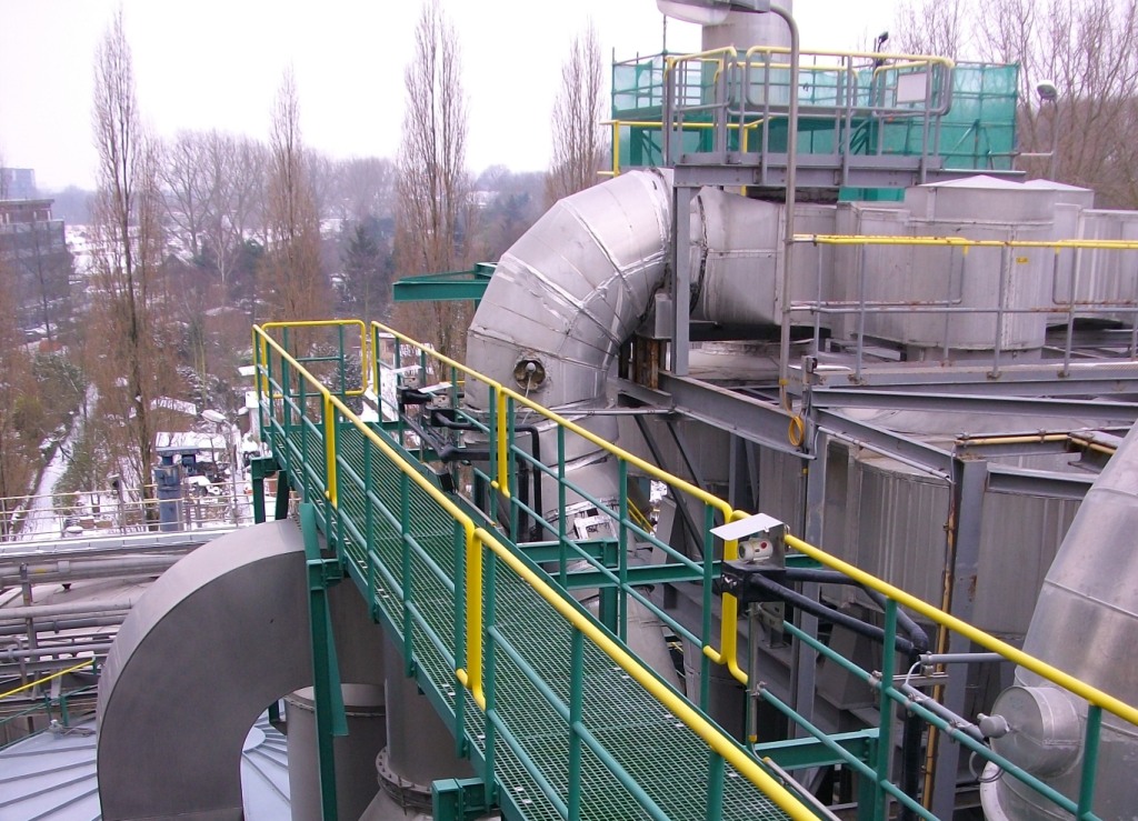 AfbeeldingVloeren/bordessen/loopbruggen Petrochemische Industrie