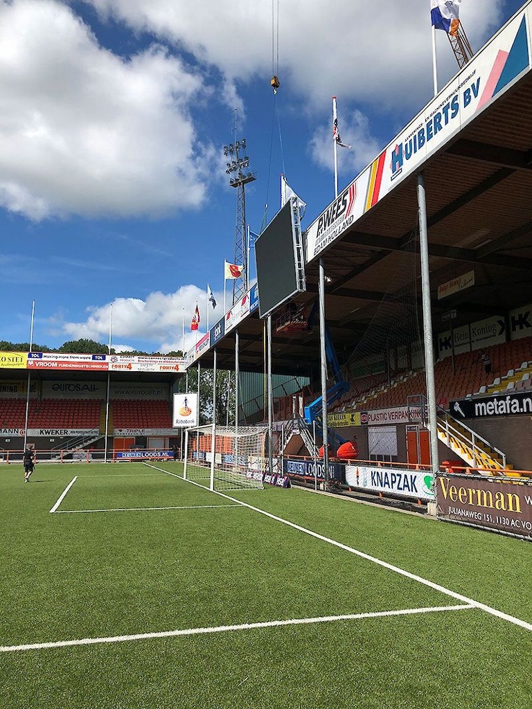 AfbeeldingAchterconstructie videowalls FC Volendam