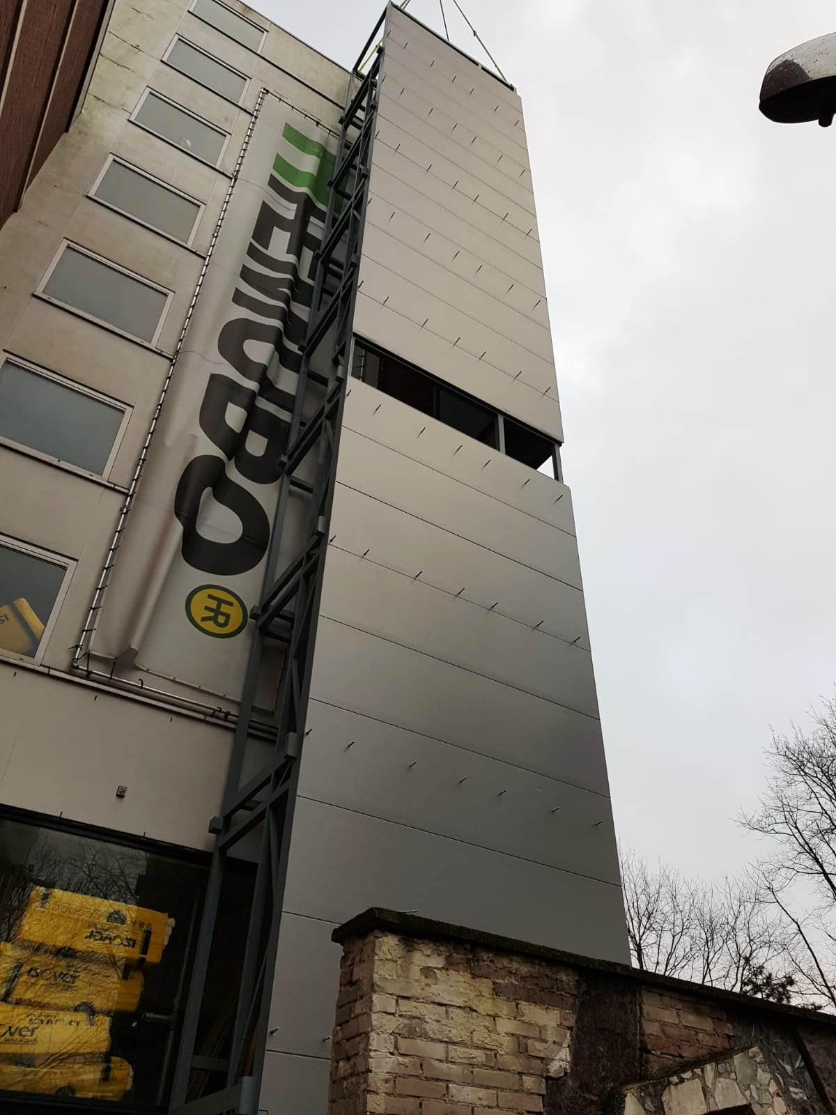 AfbeeldingLiftschacht Kooimeerflat te Alkmaar