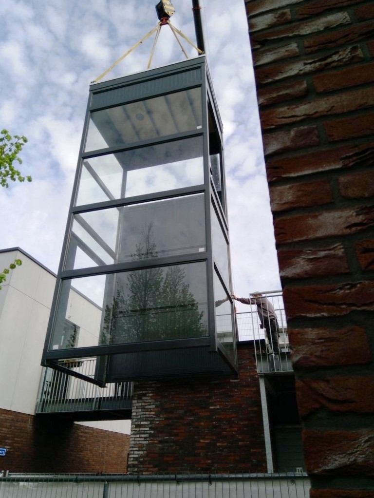AfbeeldingLiftschacht verpleeghuis Hogewey te Weesp