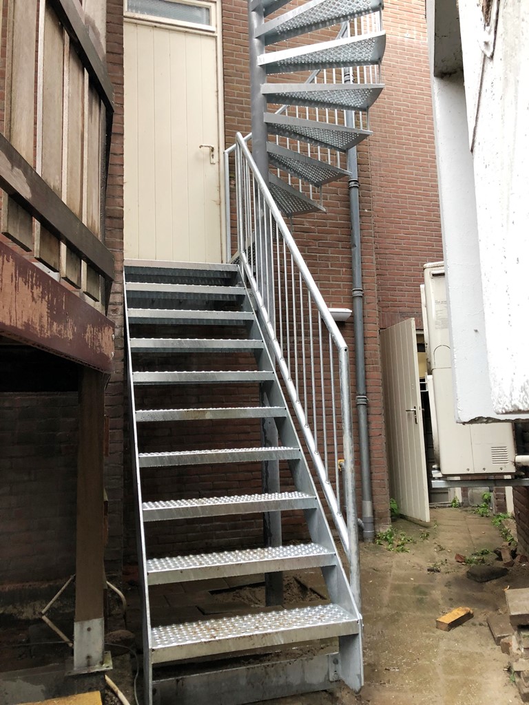 AfbeeldingSpiltrap Haven te Volendam