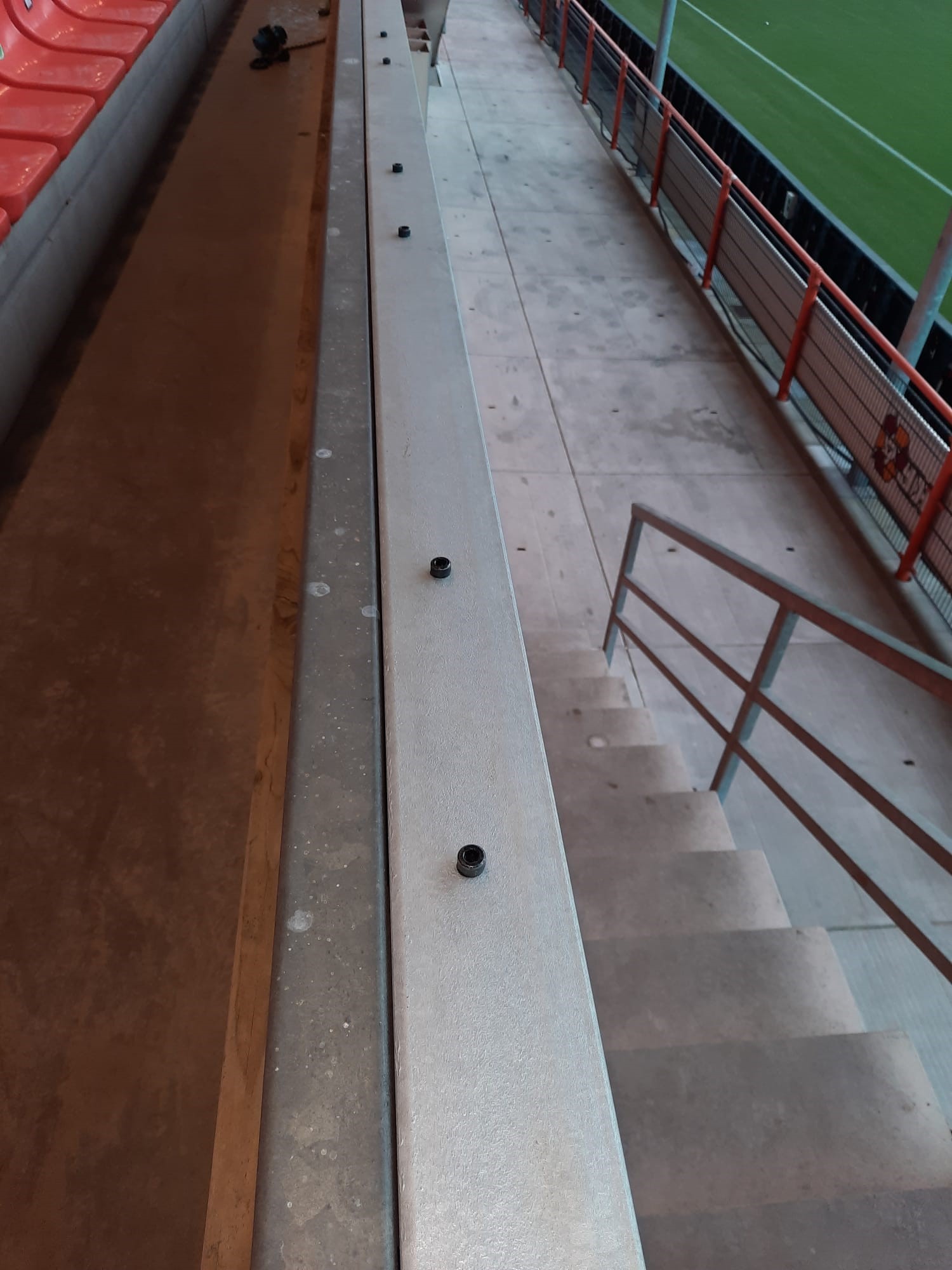 AfbeeldingOphangconstructie Ledboarding FC Volendam Stadion